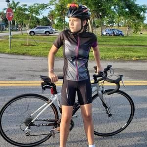 Meet your Posher, Andres